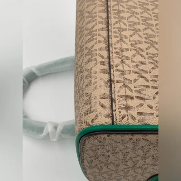 🌹New List🌹NWT Michael Kors MK Signature Jet Set Travel Medium Duffle Bag Satchel - Picture 9 of 15